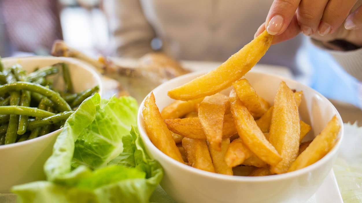selbstgemachte pommes heißluftfritteuse kalorien