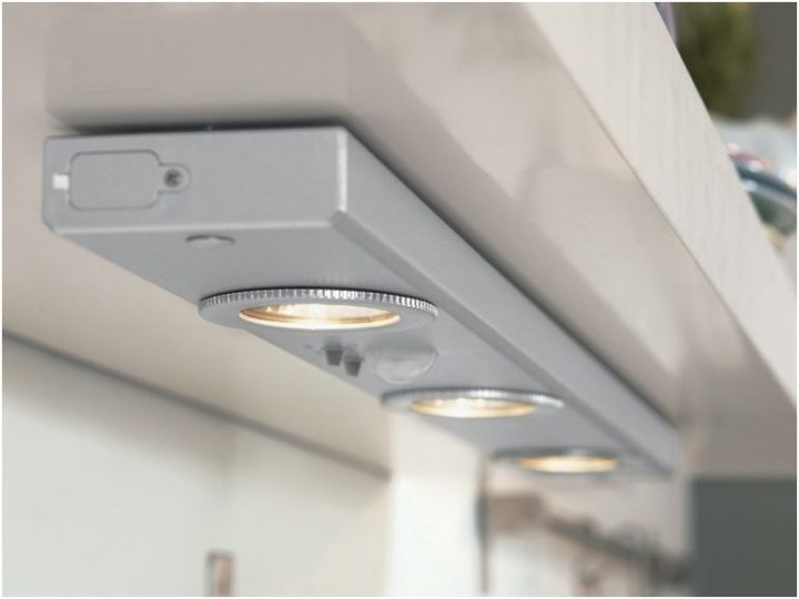 éclairage sous meuble cuisine ikea