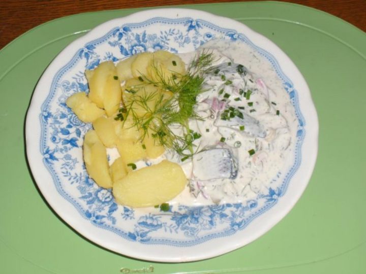 eingelegte heringe rezept sahne