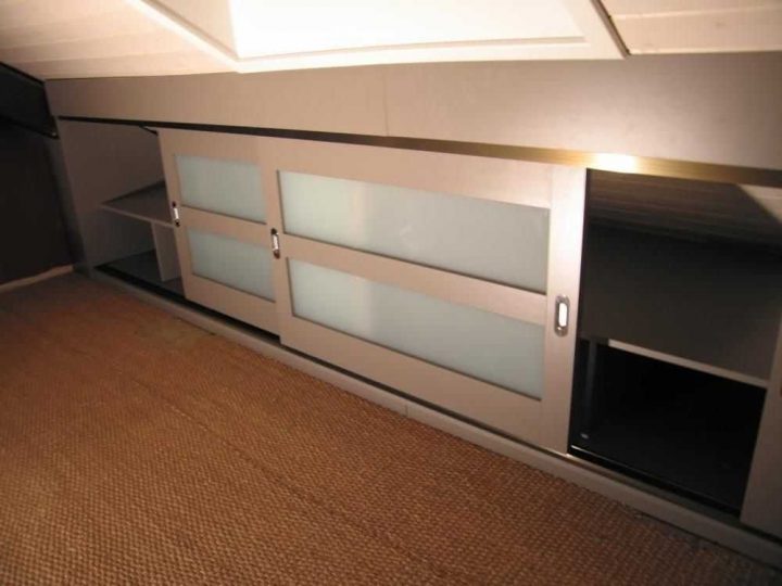meuble de rangement sous pente