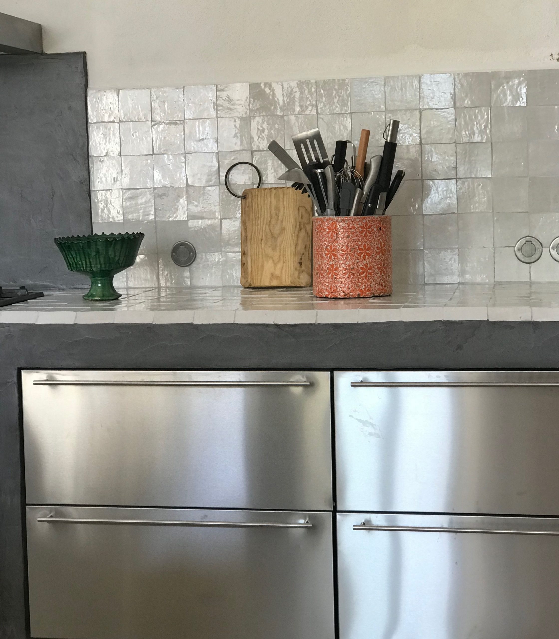 baguette de finition credence cuisine