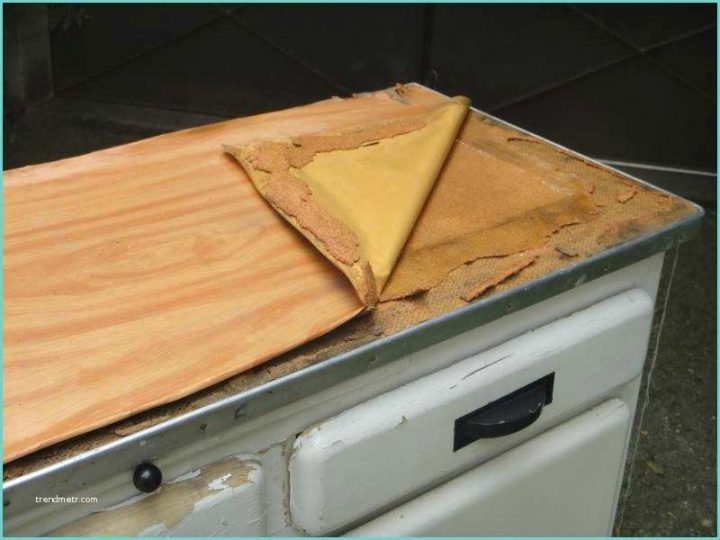 recouvrir meuble cuisine adhésif