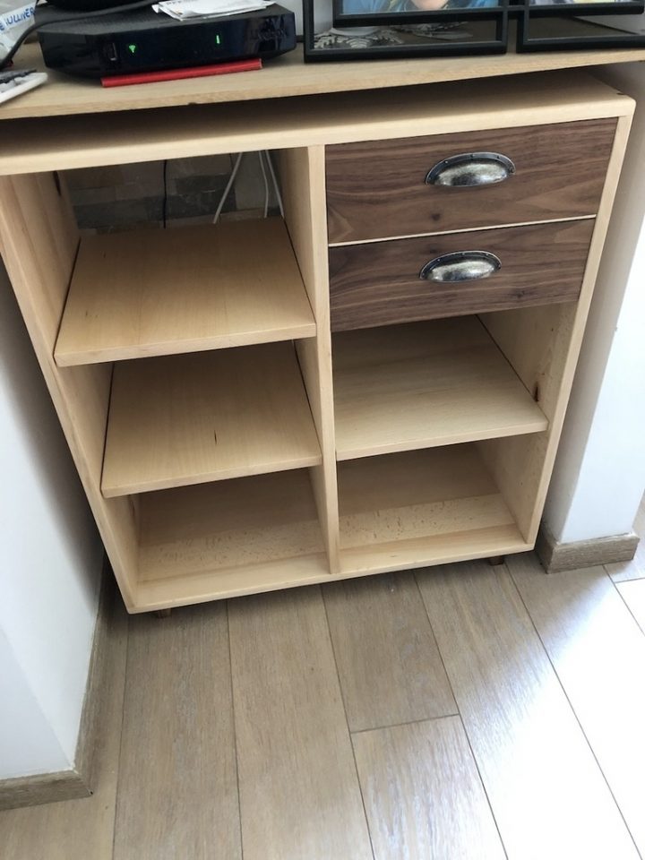 meuble pour ranger le bois