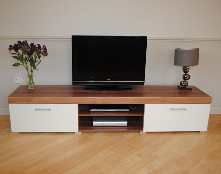meuble tv 2 metres