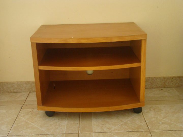 petit meuble télé roulettes petit meuble télé roulettes