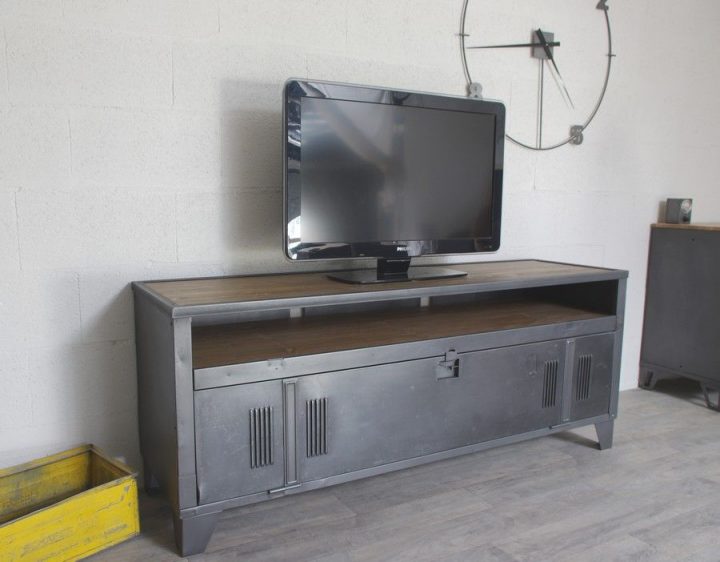 fabriquer meuble tv industriel