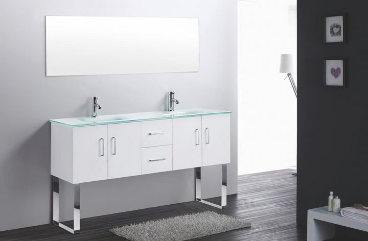 pied de meuble de salle de bain