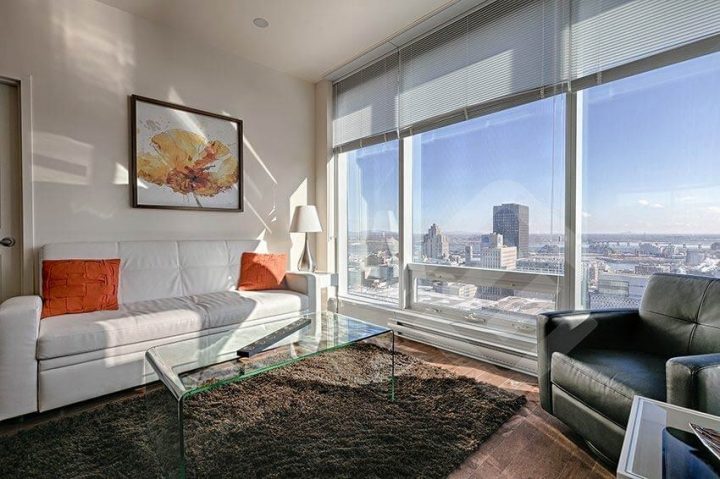 1 Bedroom Apartments In Montreal Downtown Amazing View tout Appartement Meublé À Louer