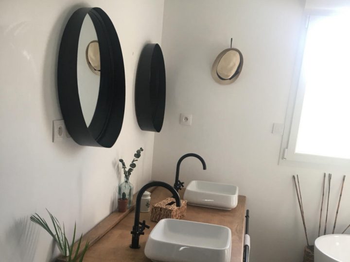 12 Astuces Pour Rénover Sa Salle De Bain Pas Cher ! – Kozikaza pour Meuble Salle De Bain Pas Chere 12 Astuces Pour Rénover Sa Salle De Bain Pas Cher ! – Kozikaza pour Meuble Salle De Bain Pas Chere