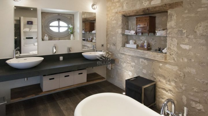 13) Magnifique Bastide Provençale À La Décoration tout Salle De Bain Provençale