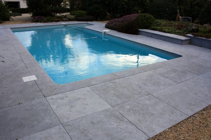 16 Meilleur De Galerie De Carrelage Plage Piscine Sans destiné Margelle Piscine Castorama