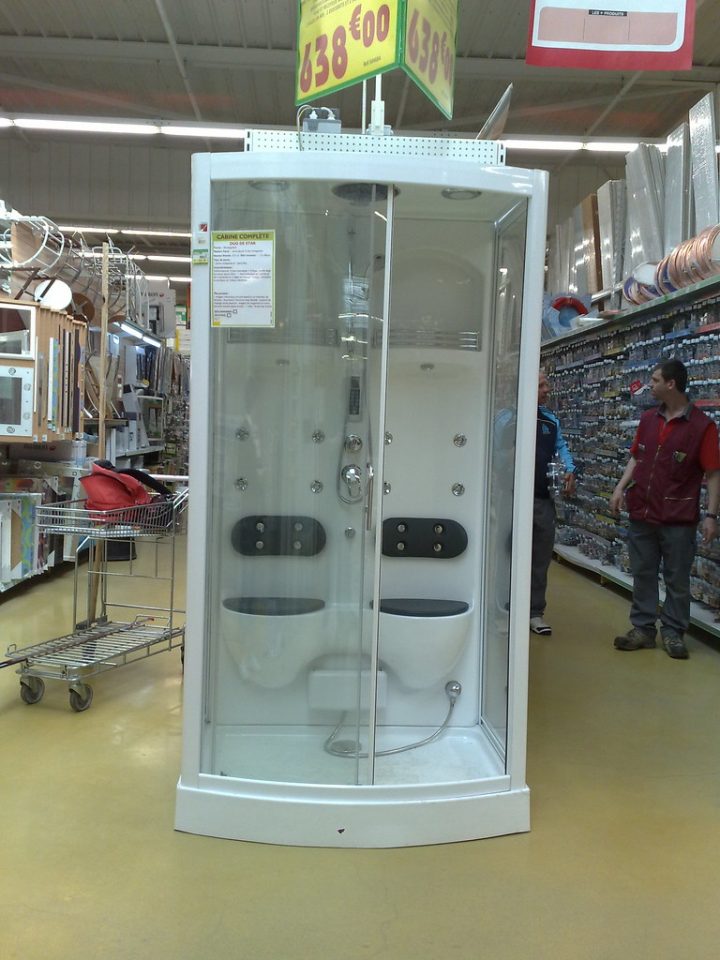 22.04.2009 Cabine De Douche Double Bricomarché Saumur | Flickr tout Cabine De Douche Bricomarché