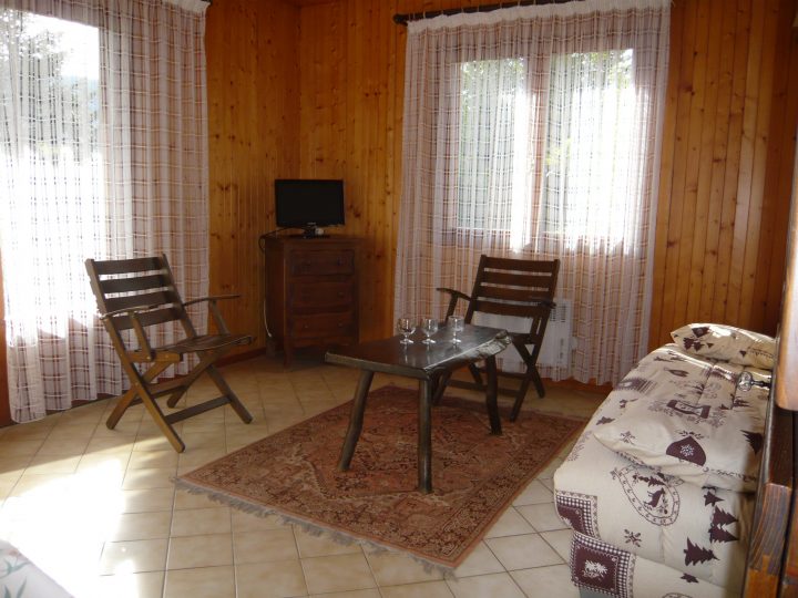 4 Appartements Dans Le Chalet 2 Pièces 4 Personnes, 4 encequiconcerne Association Des Meublés La Clusaz