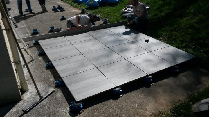 47 Luxe Plot Jouplast Autonivelant – Casque De Chantier dedans Dalle Stabilisatrice Pour Plot Terrasse 47 Luxe Plot Jouplast Autonivelant – Casque De Chantier dedans Dalle Stabilisatrice Pour Plot Terrasse