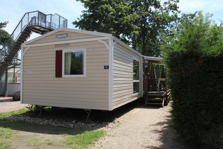 7 – Camping Beau Rivage destiné Beau Rivage Salon De Jardin Loma