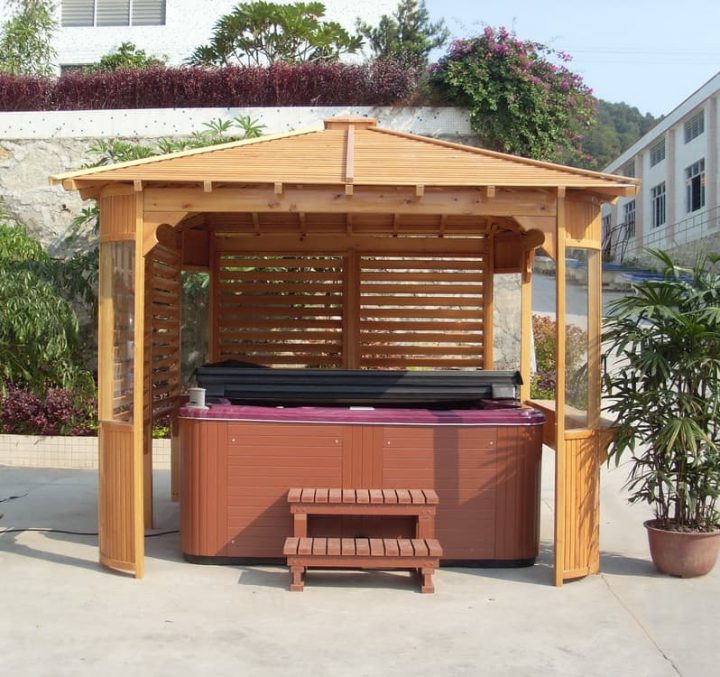Abri De Jacuzzi En Bois | Enredada encequiconcerne Abri Spa Castorama