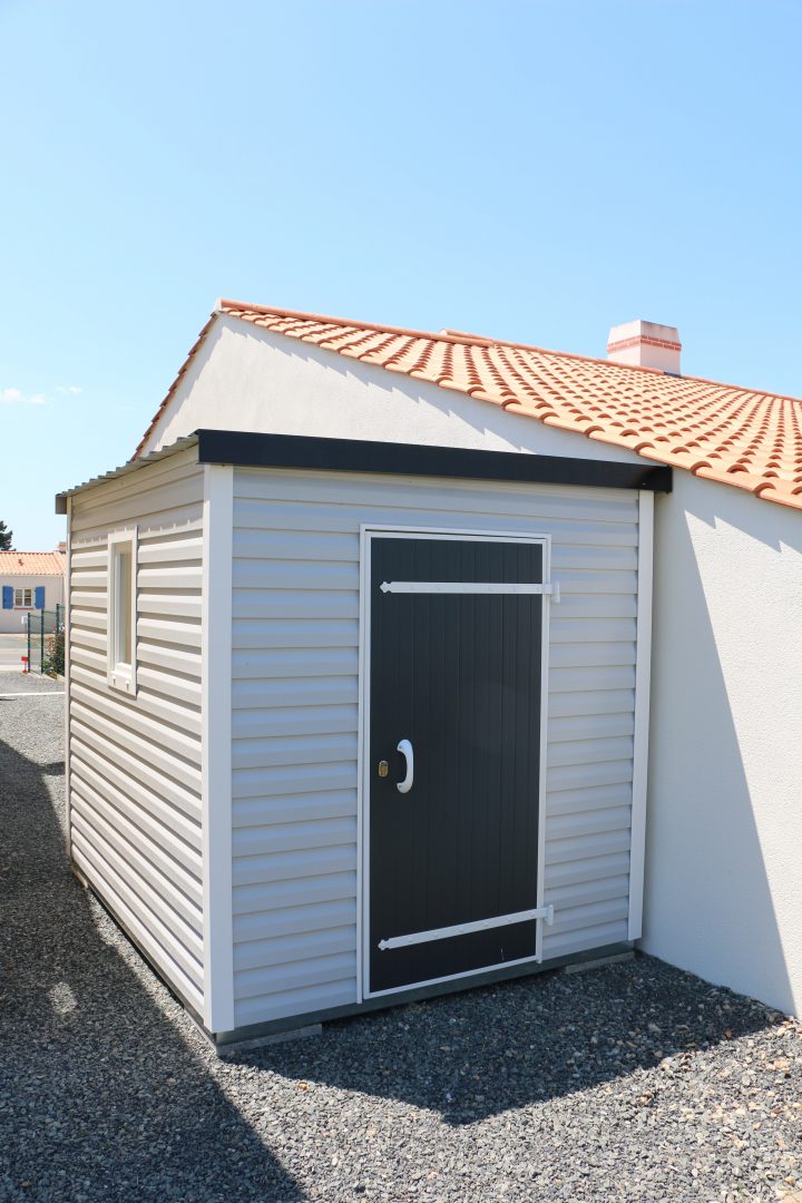 Abri De Jardin Design Toit Plat 3,72 M² – Abri Pvc dedans Abri De Jardin Toit Plat 5M2