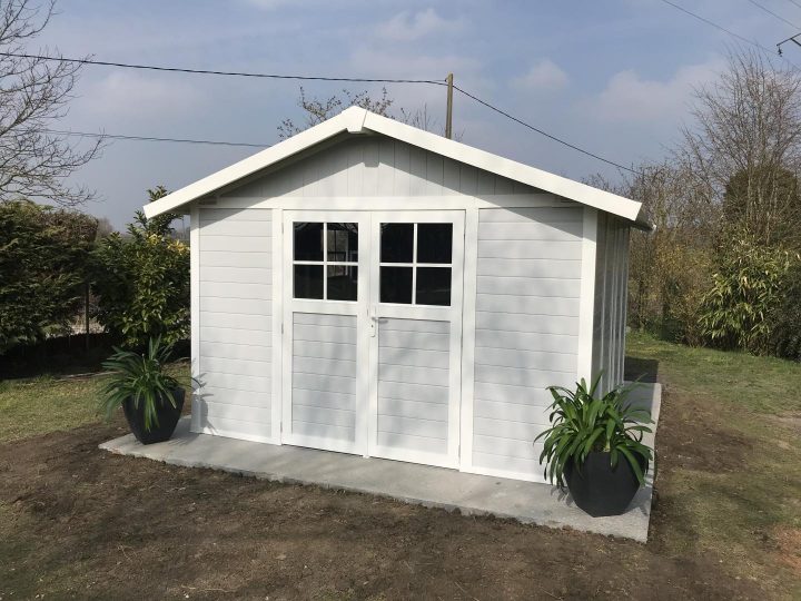 Abri De Jardin En Pvc 11,2M² Deco Gris Clair Et Blanc intérieur Abri De Jardin Grosfillex