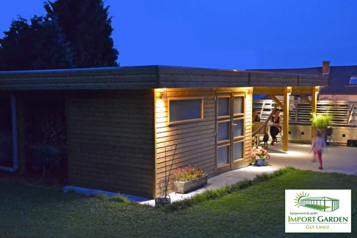 Abri De Jardin Toit Plat Au Design Contemporain | Concept Abri concernant Abri De Jardin Design