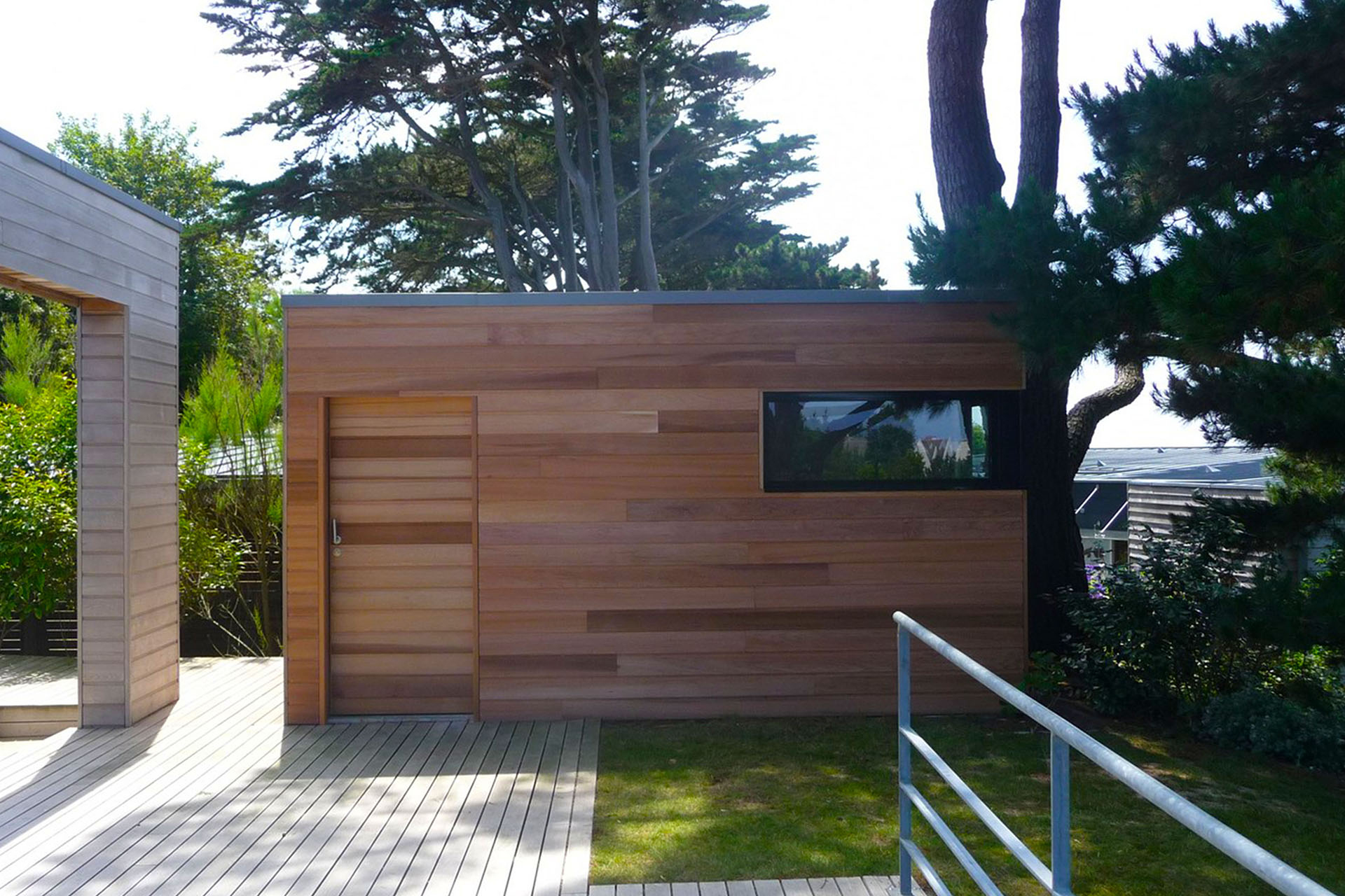 Abri De Jardin Toit Plat Sur Mesure En Bretagne serapportantà Abri De Jardin Toit Plat 5M2