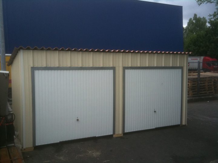 Abri En Tôle 4 – Les Abris D'Aquitaine – Abris De Jardin dedans Abri De Jardin En Tole