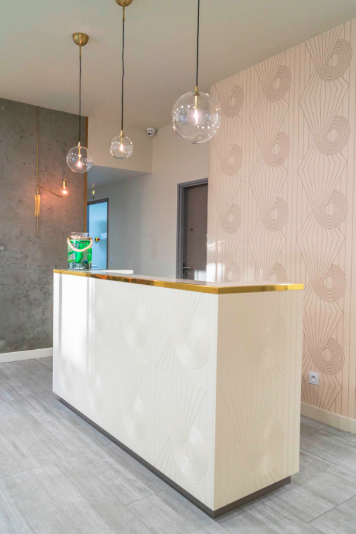 Accueil, Pantin | Décor Pour Cabinet Dentaire, Idées De destiné Pantin Meubles