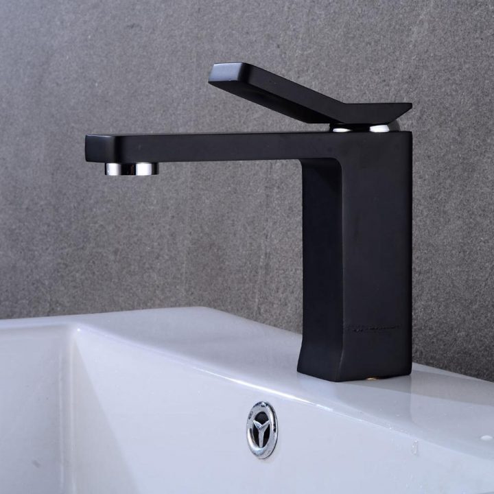 Acheter Mitigeur En Laiton Noir Mat Monté Au Mur Pour Lavabo De Salle De  Bains Robinet Robinet De Bassin Froid Froid Robinet Noir En Gros Et Au  Détail à Robinet Noir Mat