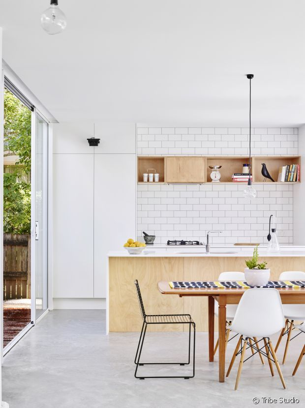 Alerte Tendance : Une Cuisine Bois & Blanc ! | Cuisine En serapportantà Refaire Sa Cuisine Sans Changer Les Meubles Alerte Tendance : Une Cuisine Bois & Blanc ! | Cuisine En serapportantà Refaire Sa Cuisine Sans Changer Les Meubles