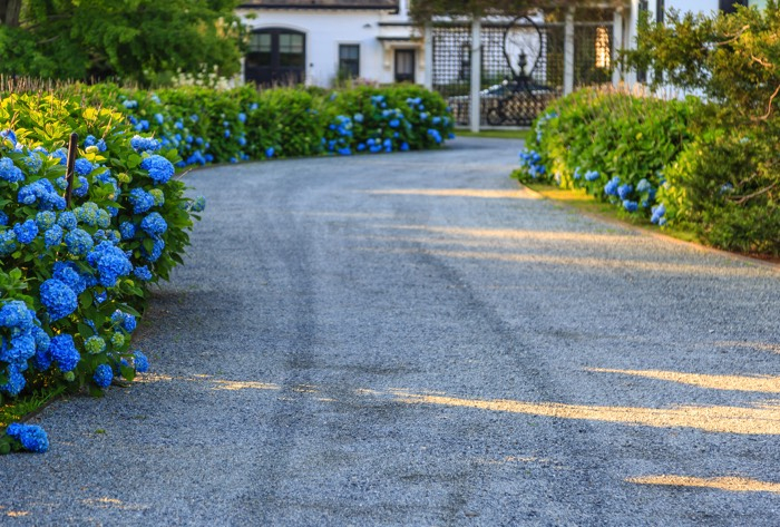 Aménagement Du Gravier Autour De La Maison (21 Idées): Nos tout Amenagement Cour Devant Maison Aménagement Du Gravier Autour De La Maison (21 Idées): Nos tout Amenagement Cour Devant Maison