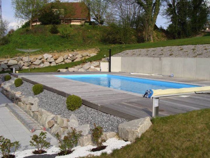 Amenagement Tour De Piscine Amenagement Piscine Pente à Amenagement Piscine En Pente