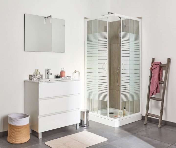 Angle De Douche "easy" destiné Cabine De Douche Bricoman