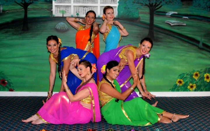 Anglet : Une Fenêtre Sur L’inde avec Docteur Chambres Bayonne