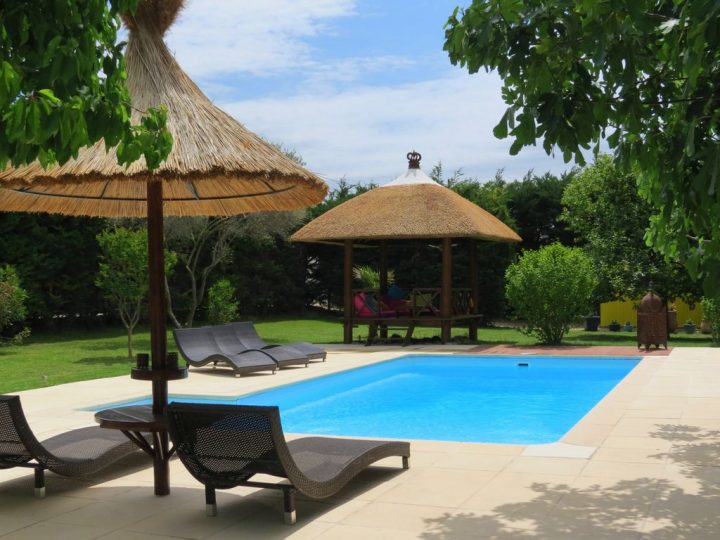 Annexe Mas Provençal Avec Accès Jardin Piscine Et Paillote dedans Paillote Jardin