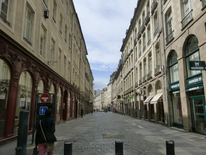 Appartement Meublé Proche Gare, Rennes, France – Booking à Location Meublé Rennes