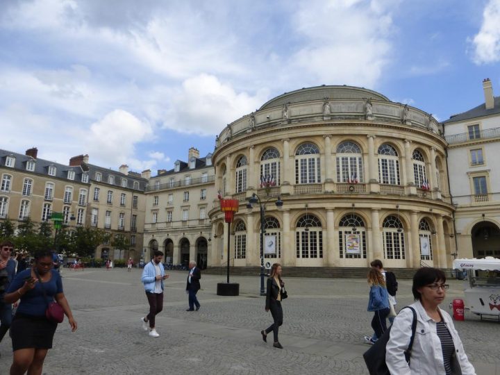 Appartement Meublé Proche Gare, Rennes, France – Booking dedans Location Meublé Rennes