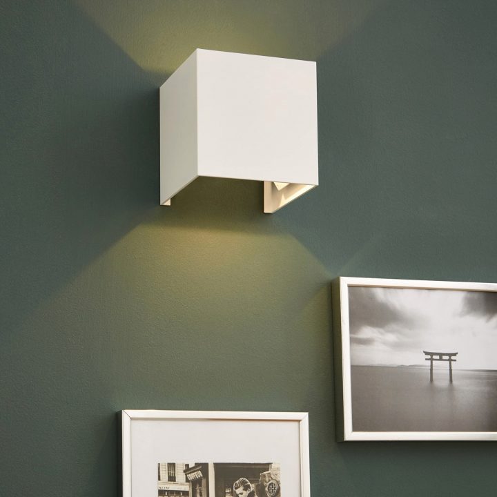 Applique Noire Conforama Archives – Luckytroll intérieur Luminaire Salle De Bain Conforama