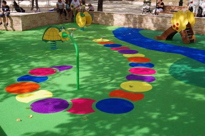 Apymed – Pose De Jeux Paca, Équipement Aire De Jeux dedans Revêtement Sol Crèche Apymed – Pose De Jeux Paca, Équipement Aire De Jeux dedans Revêtement Sol Crèche