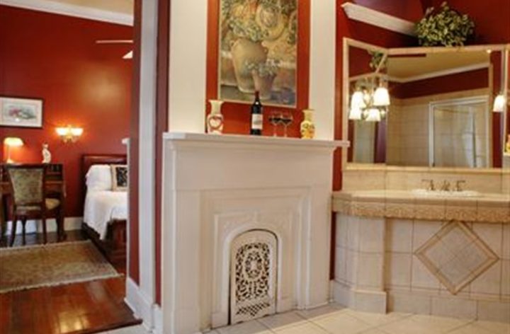 Ashton'S Bed And Breakfast In New Orleans, Louisiana | B&B concernant Bed And Breakfast Nouvelle Orléans