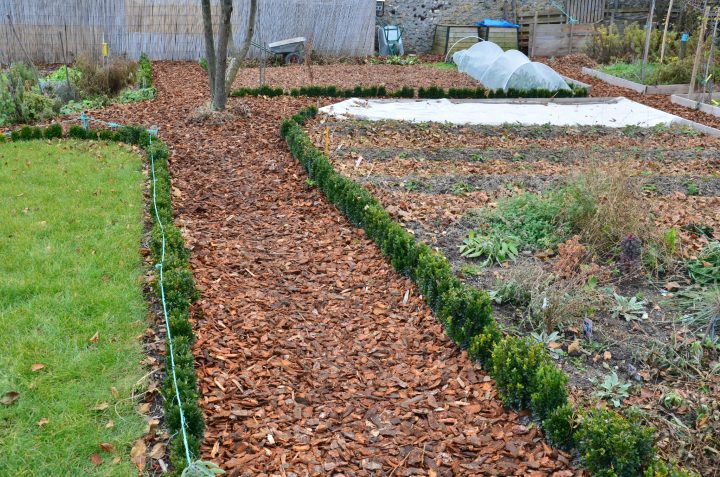 Atelier Paillage Des Allées – Le Jardin De La Motte encequiconcerne Copeaux De Bois Pour Jardin