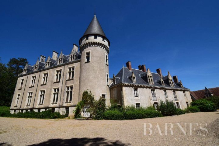 Au Centre De La France Un Château, Une Gentilhommière Et dedans Chambre D Hote Saint Amand Montrond Au Centre De La France Un Château, Une Gentilhommière Et dedans Chambre D Hote Saint Amand Montrond