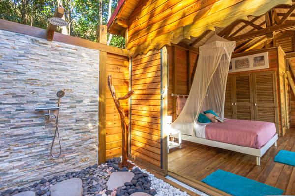 Au Jardin Des Colibris | Deshaies, Guadeloupe | Bon Travel dedans Au Jardin Des Colibris Au Jardin Des Colibris | Deshaies, Guadeloupe | Bon Travel dedans Au Jardin Des Colibris