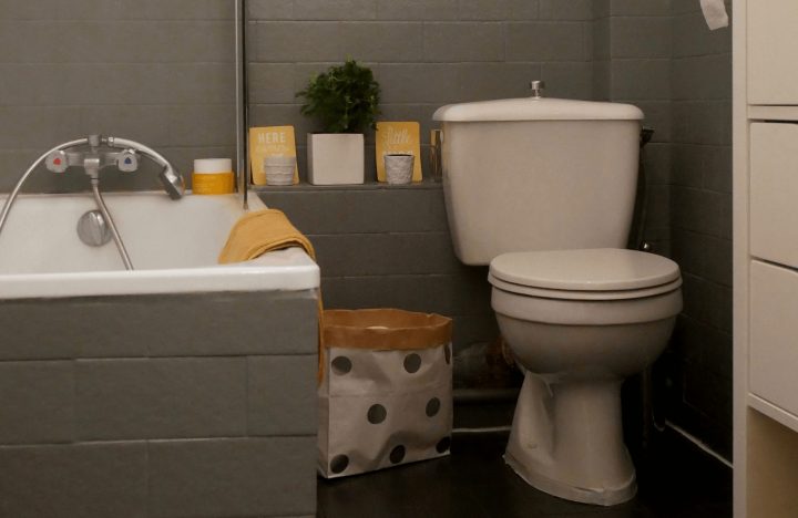 Avant-Après : Comment Une Salle De Bain A Changé De Look En tout Peindre Carrelage Salle De Bain Avant Apres