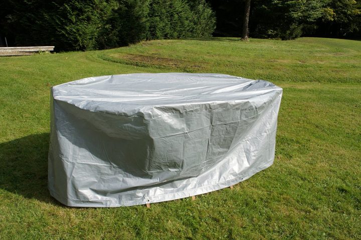 Bache Pour Salon De Jardin Ovale – Mailleraye.fr Jardin destiné Bache Table Jardin