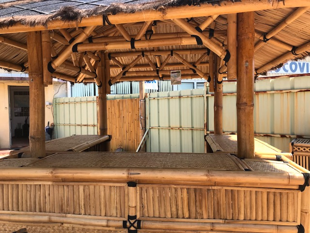 Bar Extérieur En Bambou – Vente Abris De Jardin En Bambou encequiconcerne Bar Extérieur En Bois Exotique