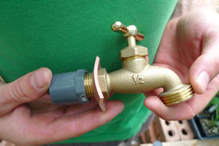 Baril Récupérateur D'eau En Bois avec Robinet Pour Récupérateur D Eau Baril Récupérateur D'eau En Bois avec Robinet Pour Récupérateur D Eau