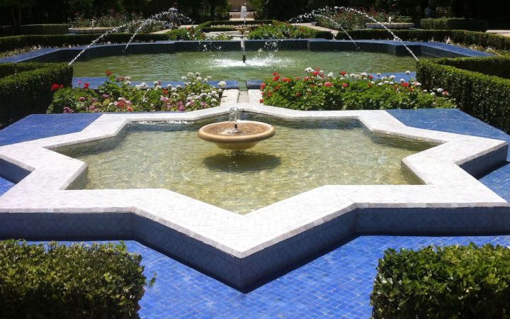 Bassin De Jardin Préformé : Choix De La Forme Et Des concernant Construire Un Bassin De Jardin