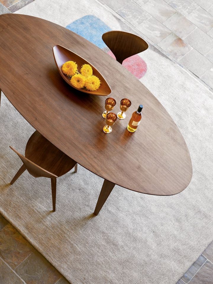 Beautiful Retro Dining Room Table – So Understated. | Table tout Table En Plexiglas Salle À Manger