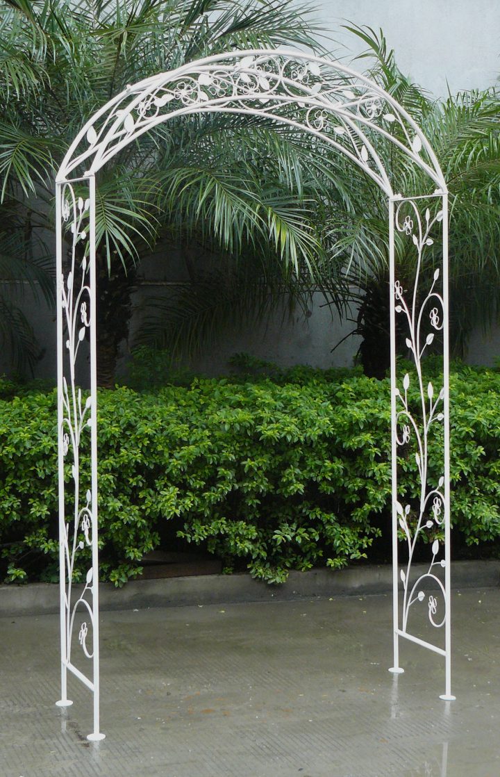 Bentley Garden Wrought Iron Garden Arch Outdoor Archway serapportantà Arche De Jardin En Fer Forgé Bentley Garden Wrought Iron Garden Arch Outdoor Archway serapportantà Arche De Jardin En Fer Forgé