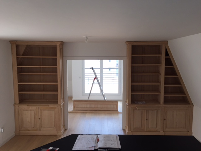 Bibliothèques Et Meuble Bas Sur Mesure Sous Un Toit Mansardé encequiconcerne Meuble Mansarde