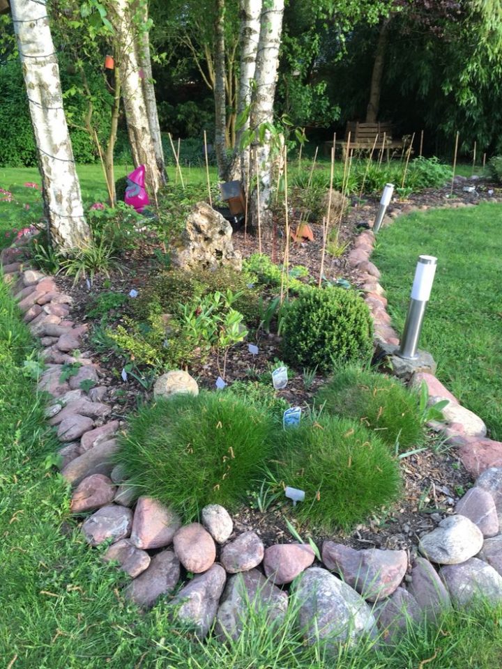Bordure En Pierre | Idées Jardin, Bordure Pierre, Jardins destiné Bordure De Jardin En Pierre